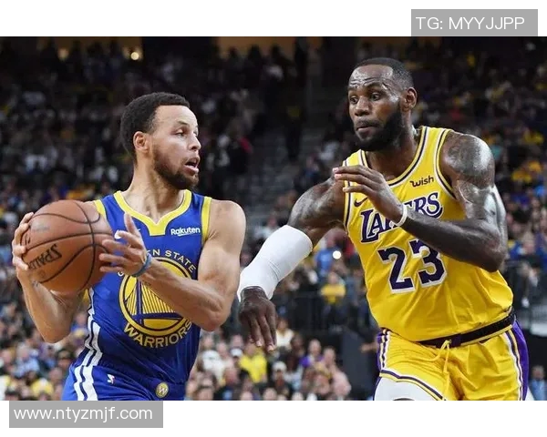 17赛季湖人勇士对决回顾：经典比赛瞬间与球星表现分析